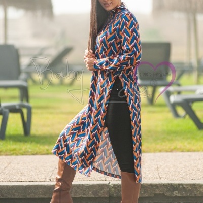 CAMISOLA DE GOLA COM ABERTURA LATERAL