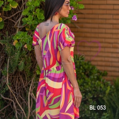 VESTIDO CURTO DECOTE ASSIMÉTRICO