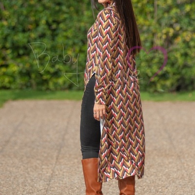 CAMISOLA DE GOLA COM ABERTURA LATERAL