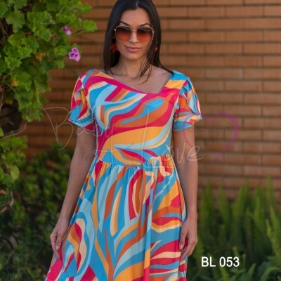 VESTIDO CURTO DECOTE ASSIMÉTRICO