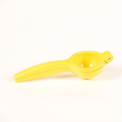 ESPREMEDOR DE CITRINOS