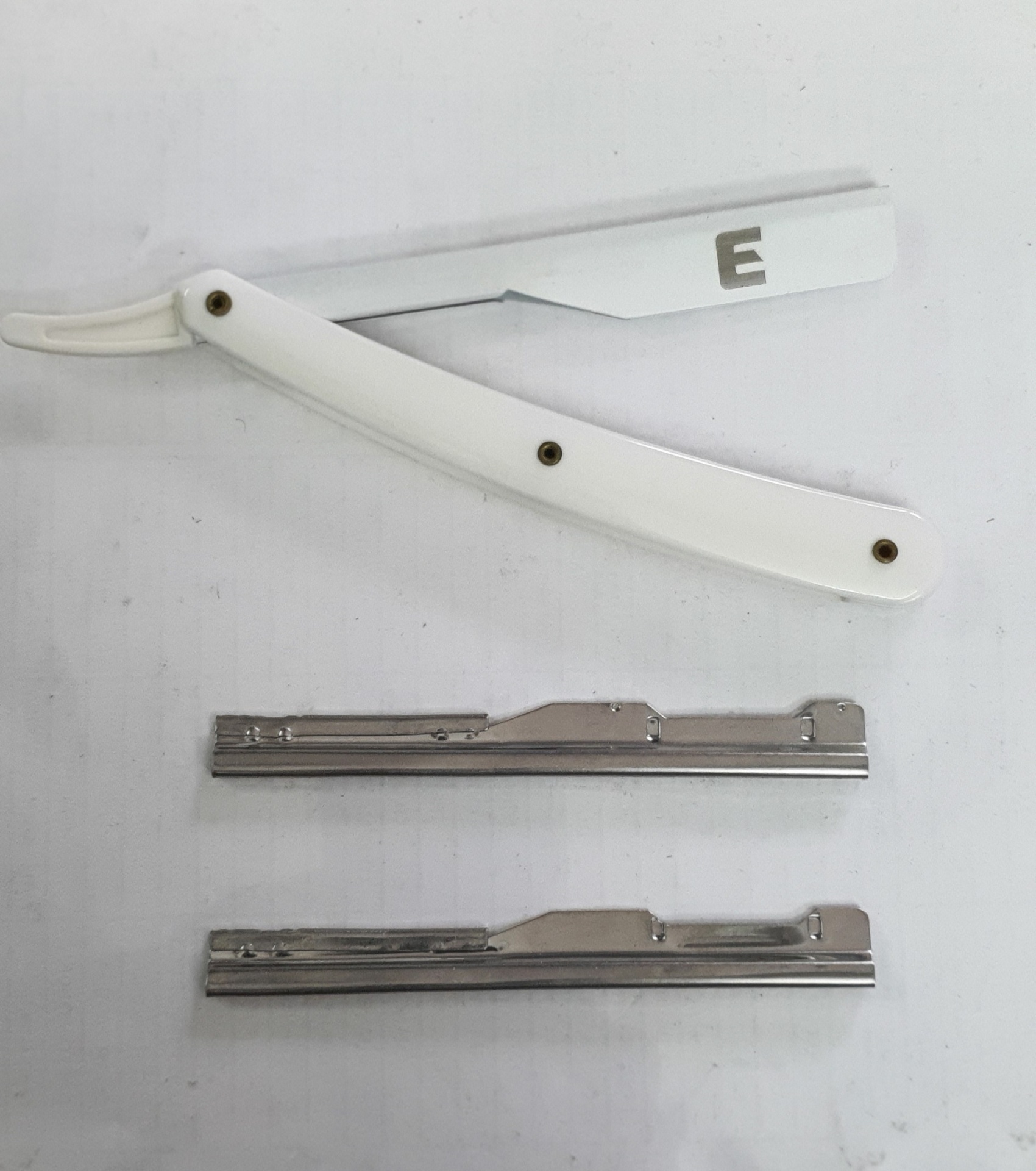 ELEGANCE WHITE RAZOR NAVALHA BRANCA