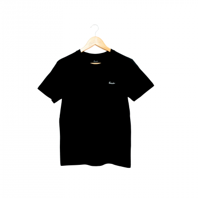 T-shirt Preta