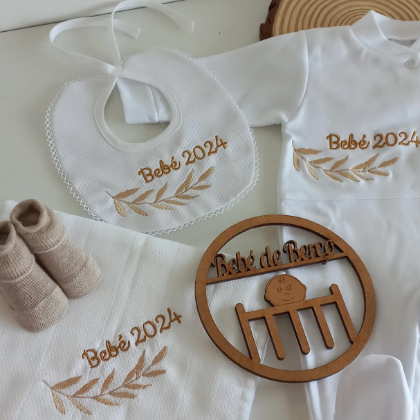 Pack Bebé do Ano ( 4 Peças)