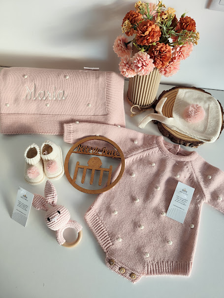 Manta Malha Bolinhas Pérola - Edição limitada