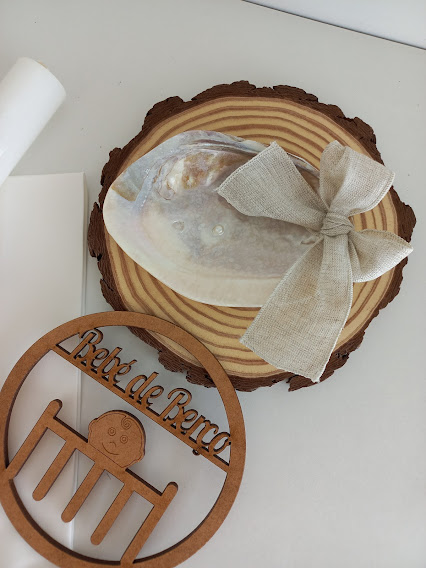 Conjunto Batismo Concha Madrepérola, Toalha e Vela - Laço linho