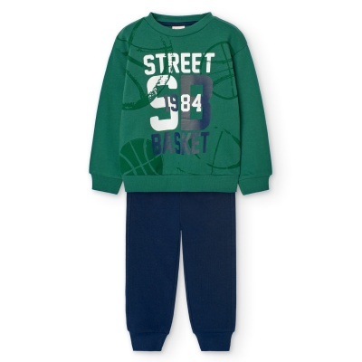 Conjunto infantil com sweatshirt verde estampada e calças azuis
