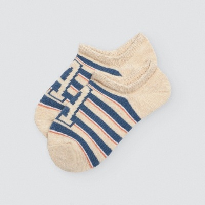 Pinky invisible menino