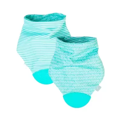 Dois babetes bandana com padrões verdes e azul turquesa