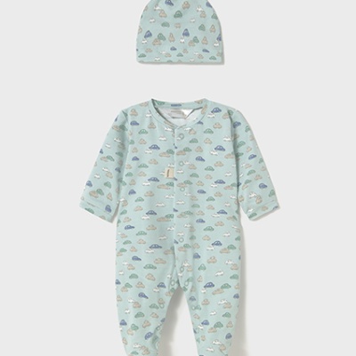 Fato bebé com gorro