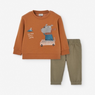 Fato de treino cardado