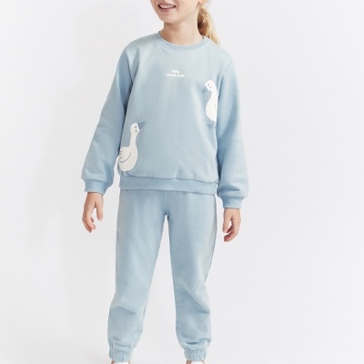 Conjunto em felpa de duas peças