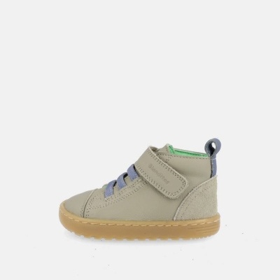 Sapato tipo bota infantil bege com sola castanha e fecho velcro