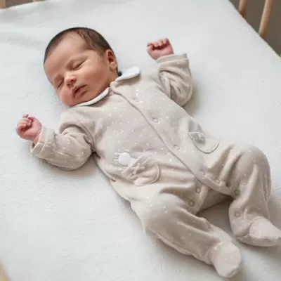 Babygrow em veludo