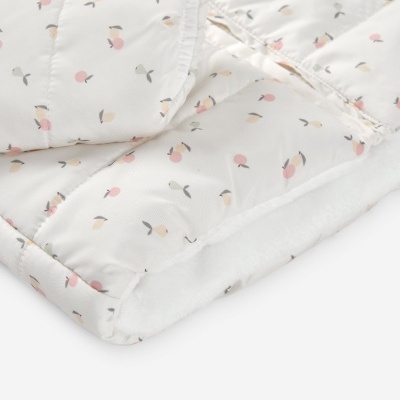 Casaco branco c/ flores