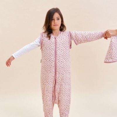 SACO DE DORMIR COM PÉS - MISTY ROSE - TOG 2.5 - COM MEIAS E MANGAS