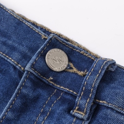 Calças de ganga com urso