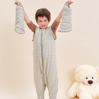 SACO DE DORMIR COM PÉS - MINT TEA - TOG 2.5 - COM MEIAS E MANGAS