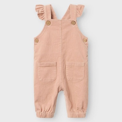 Macacão bebê veludo cotelê rosa com botões de madeira e bolsos