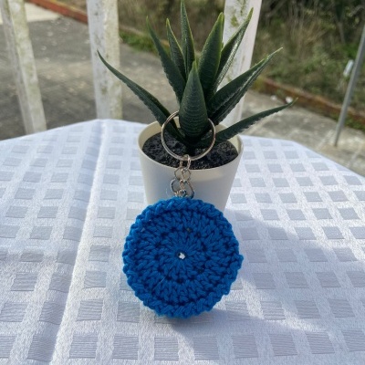 Porta-chave&#x20;&quot;Oreo&quot;&#x20;em&#x20;croch&#x00EA;