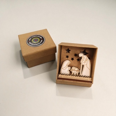 https://www.bemportugues.com/product/caixa-com-presepio