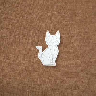 https://www.bemportugues.com/product/pregadeira-gato-origami-em-madeira