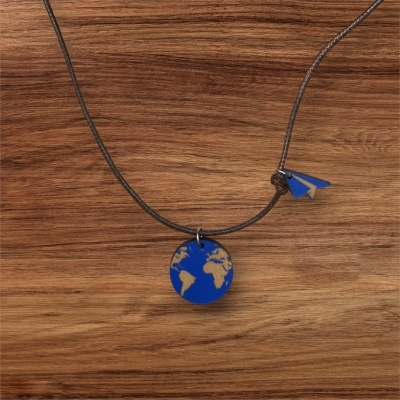 https://www.bemportugues.com/product/colar-mundo-em-madeira