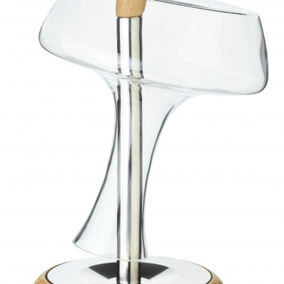 Recipiente de vidro com tampa e base em madeira clara