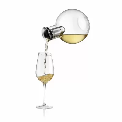 Cool Wine Decanter Carafe by EvaSolo
