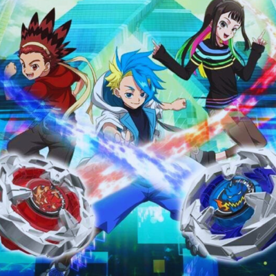 três personagens animados com dois beyblades coloridos em movimento sobre fundo tecnológico