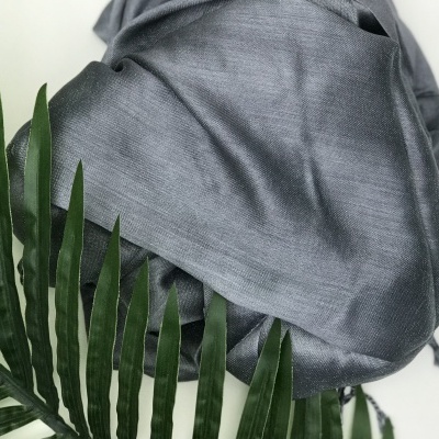 Len&#x00E7;o&#x20;com&#x20;Lurex&#x20;Dourado