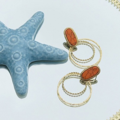 Brincos&#x20;de&#x20;a&#x00E7;o&#x20;com&#x20;pedra&#x20;-&#x20;Bali