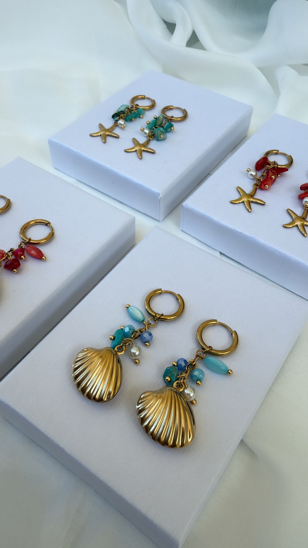 Argolas com pendentes