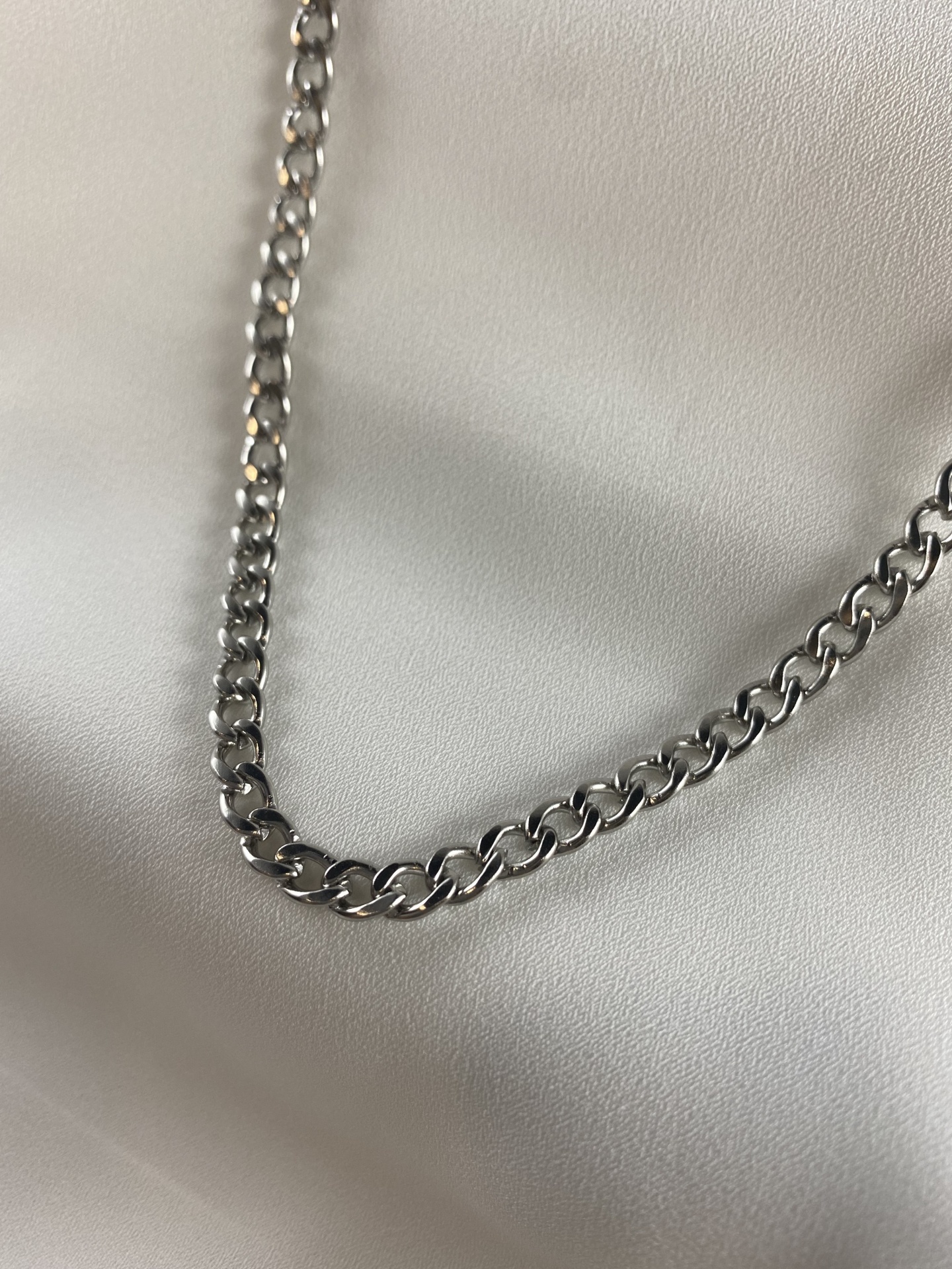 Colar&#x20;cl&#x00E1;ssico&#x20;homem