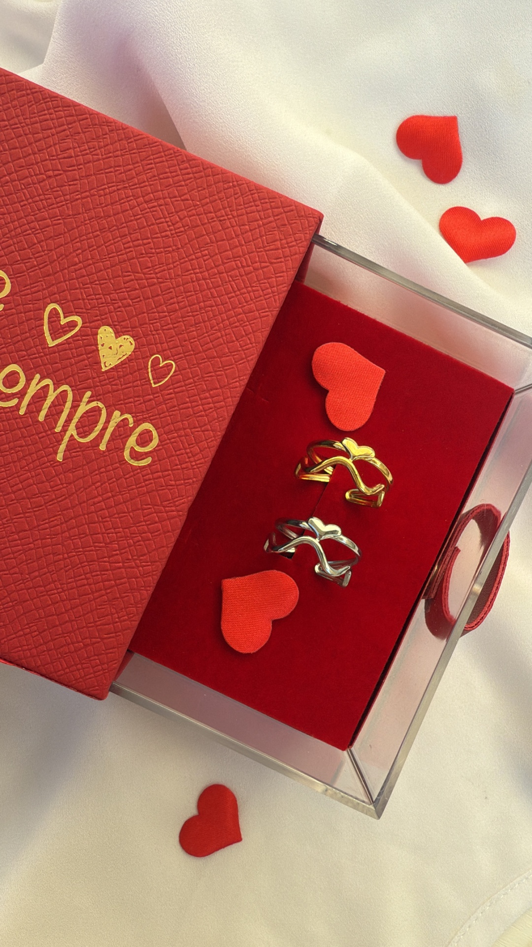 Anel&#x20;curve&#x20;com&#x20;&#x1F90D;