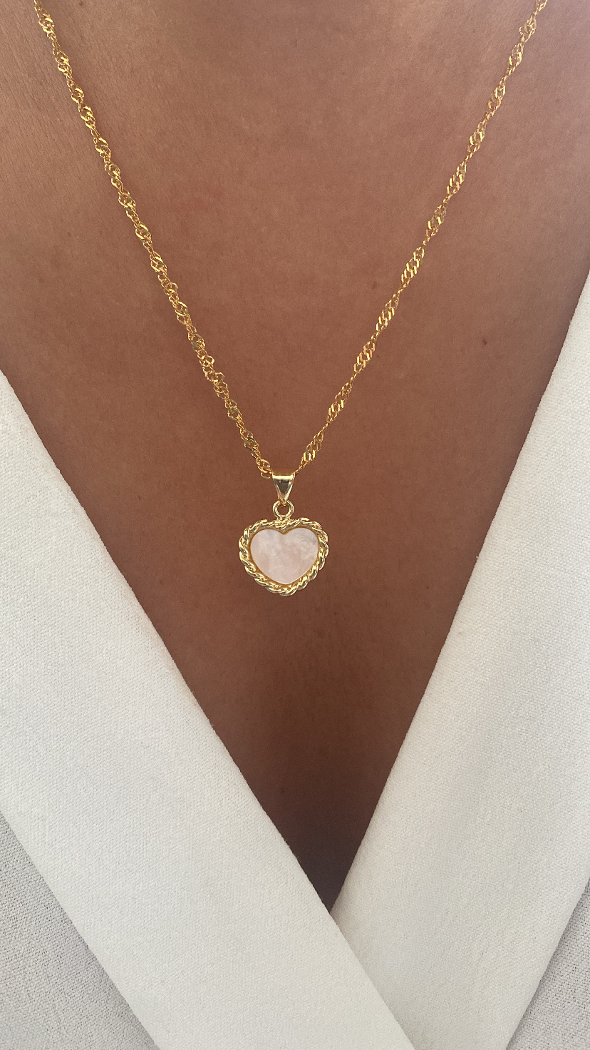 Colar coração madrepérola