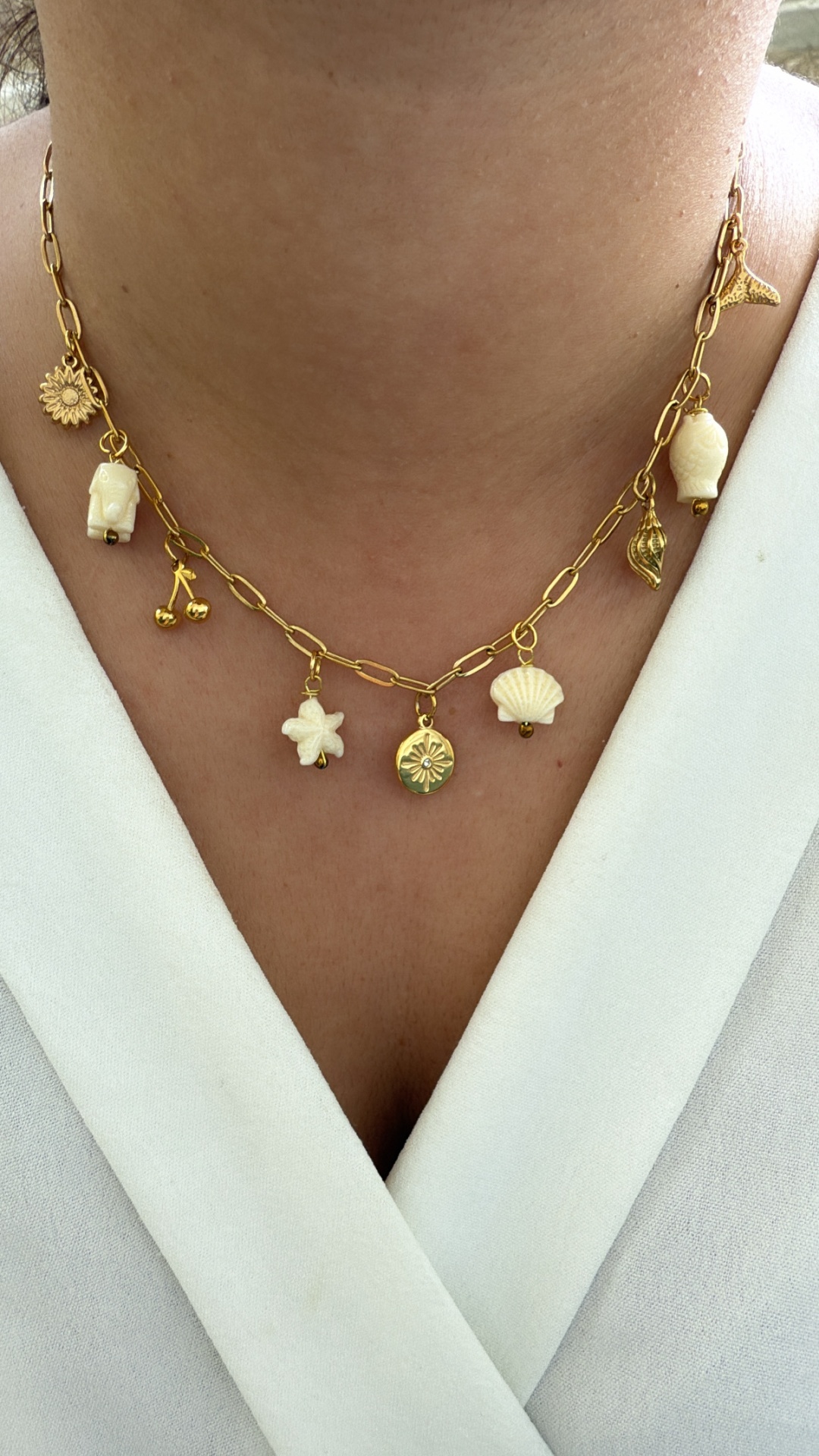 Colar multipendentes exclusivo