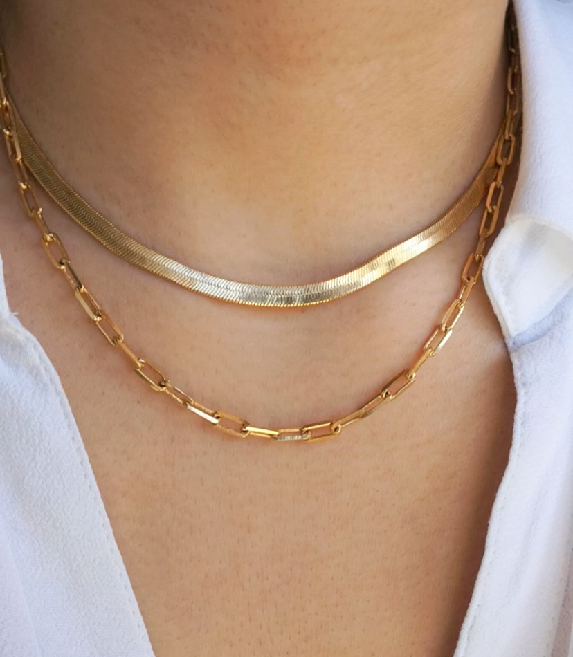 Conjunto&#x20;dourado&#x20;a&#x00E7;o