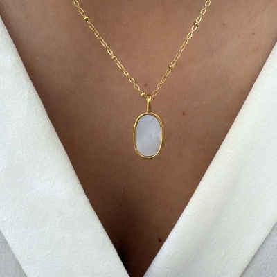 Colar&#x20;madrep&#x00E9;rola