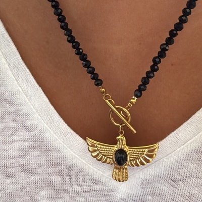 Colar&#x20;f&#x00E9;nix&#x20;pedrinhas