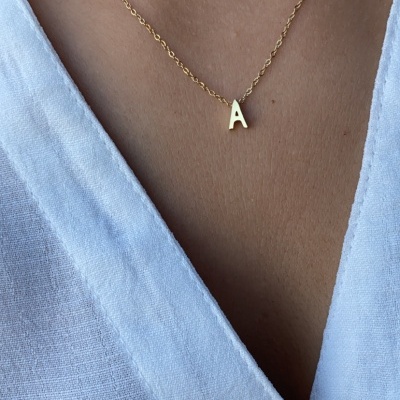 Colar&#x20;mini&#x20;inicial