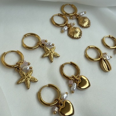 Argolinhas com pendentes