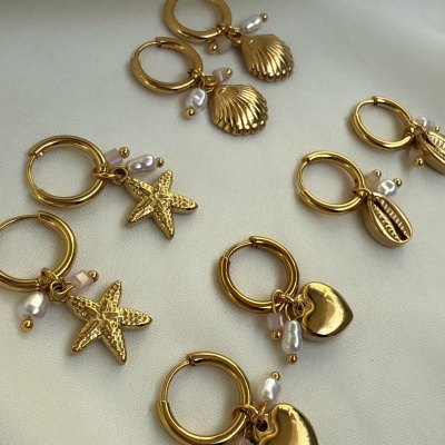 Argolinhas com pendentes