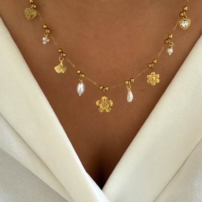 Colar multipendentes golden and white