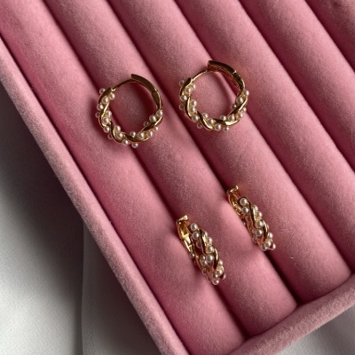 Argolas multi pérolas