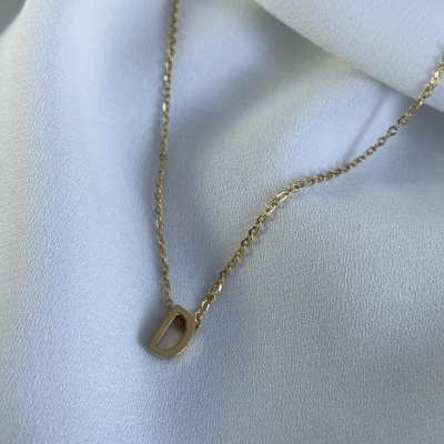 Colar&#x20;mini&#x20;inicial