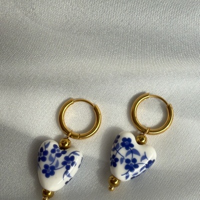 Argolas com pendente 🤍