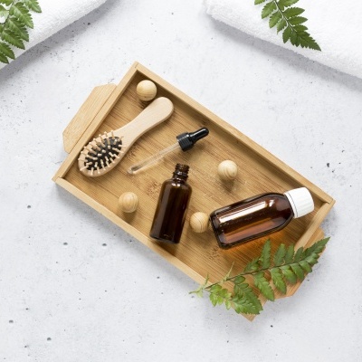 Óleos vegetais, ceras e manteigas.