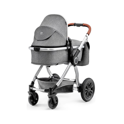 Carrinho de bebé cinza com estrutura metálica e alça castanha