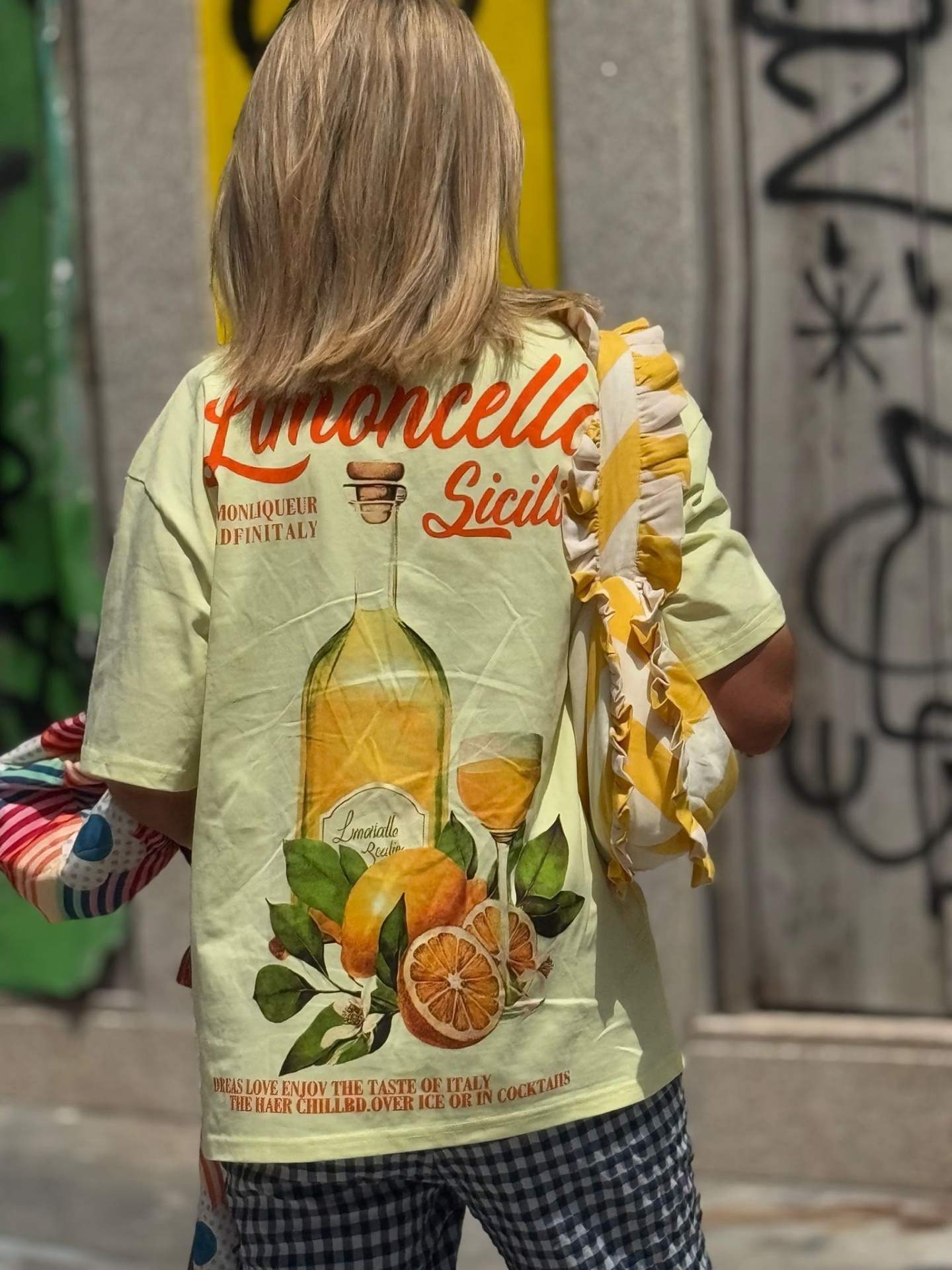 T-shirt&#x20;lemonade